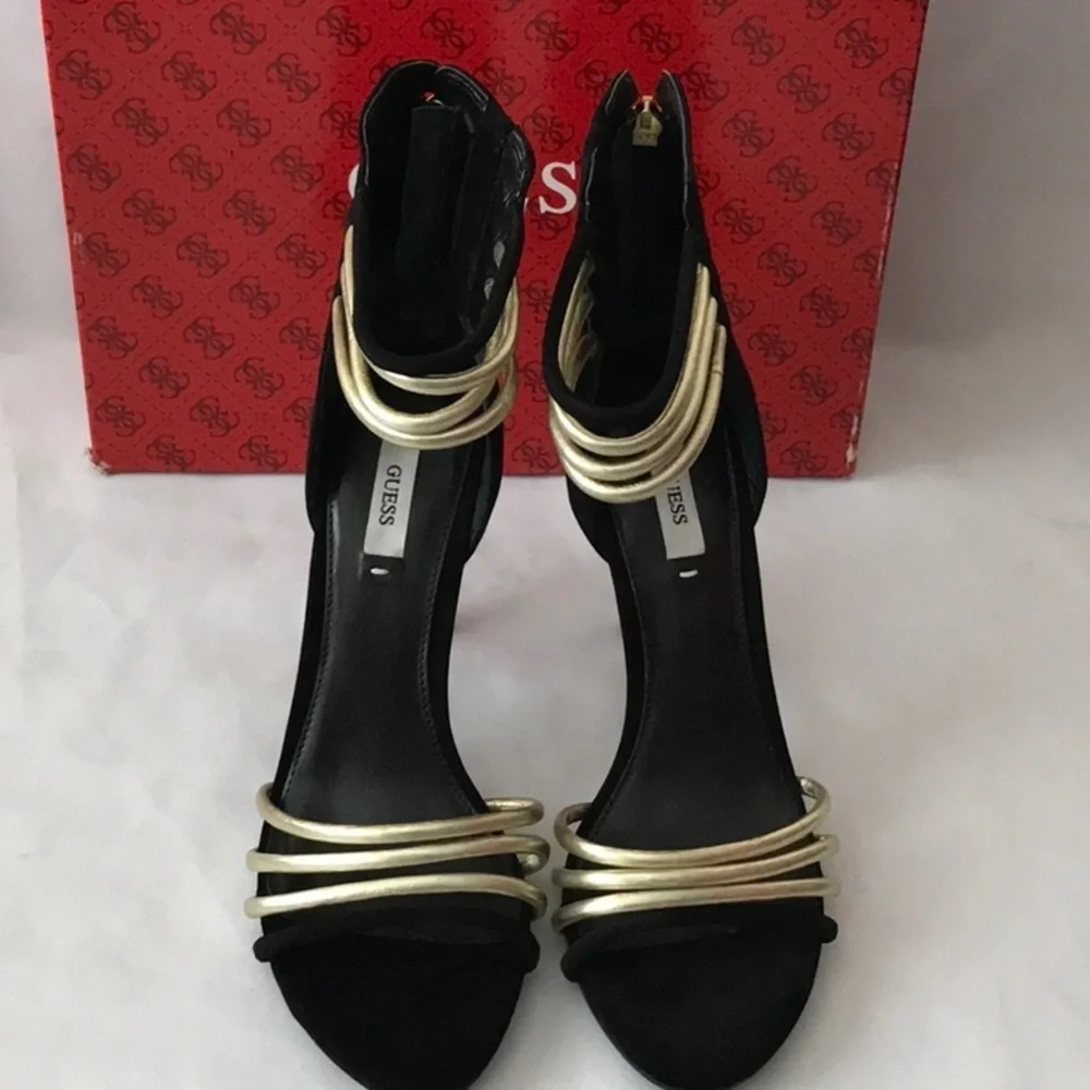 NEW GUESS Chanta - Blk Multi Suede Shoes SZ 9